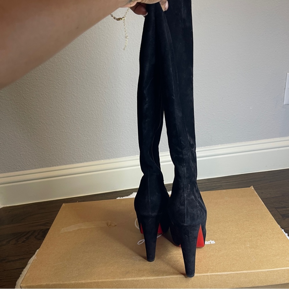 Christian Louboutin Black Heeled Boots with Red Soles - Picture 5 of 15